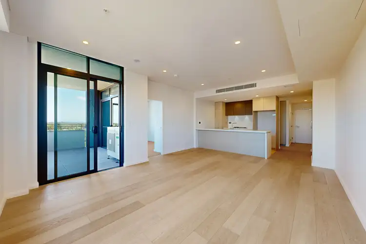 710/5B Glyceria Lane