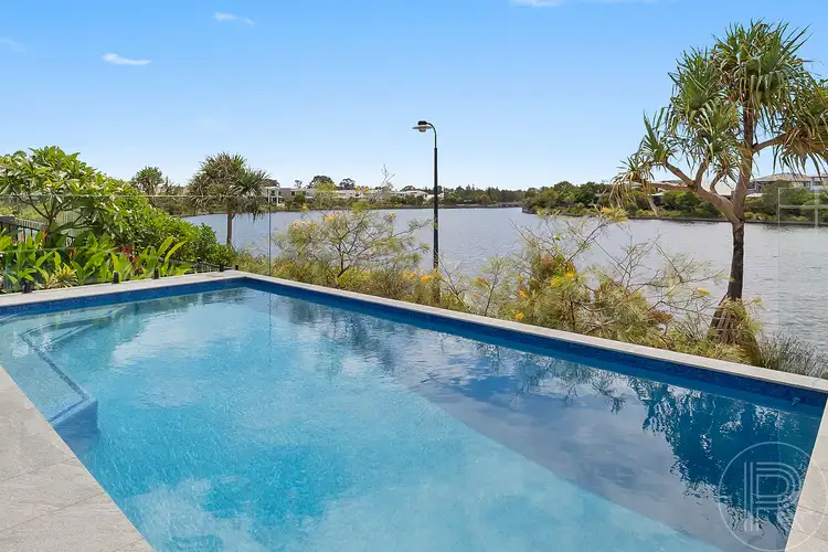 15 Tamborine Close, Mountain Creek QLD 4557