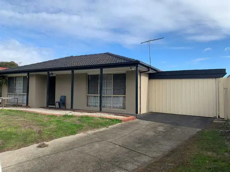 3 General Joshua Drive, Hampton Park VIC 3976