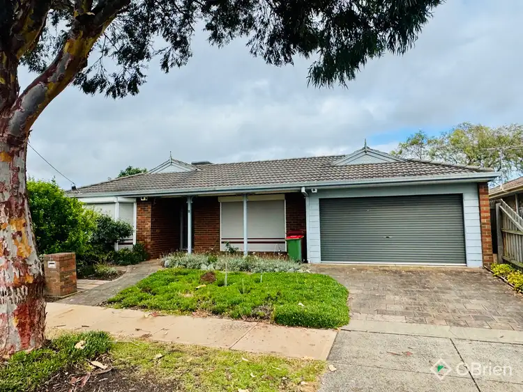 11 Willora Crescent, Cranbourne VIC 3977