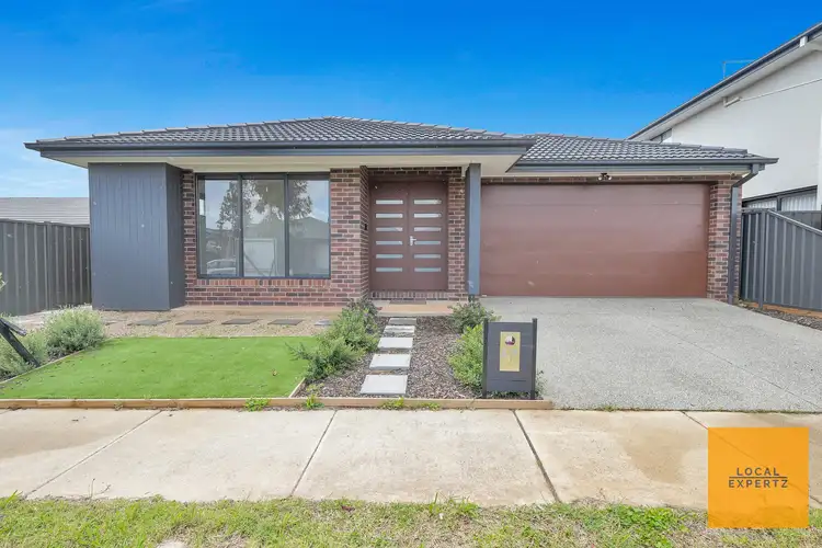 28 Yeoman Street, Melton South VIC 3338