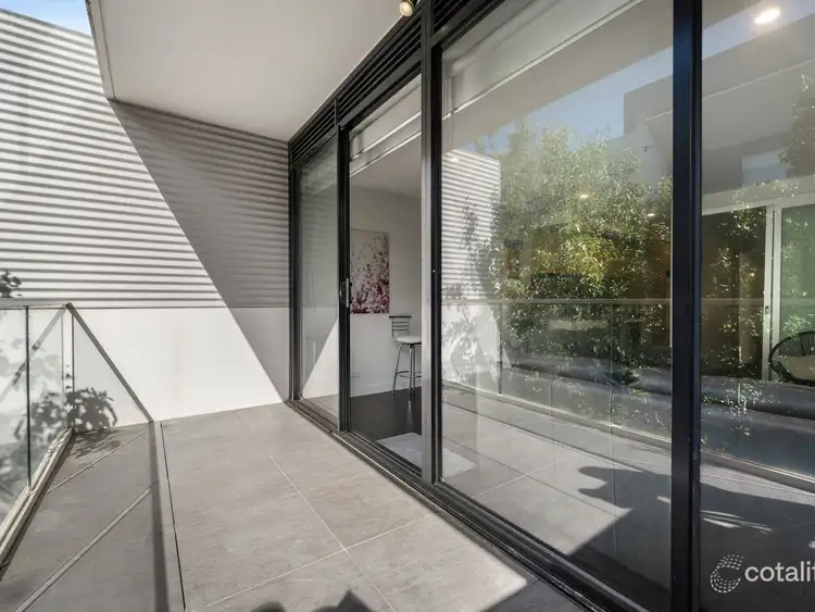 21/30 Leonard Crescent