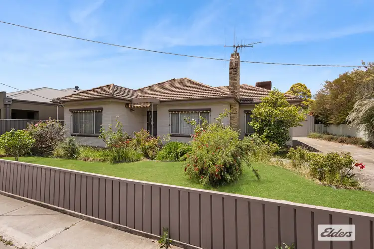 73 Havlin Street East, Flora Hill VIC 3550