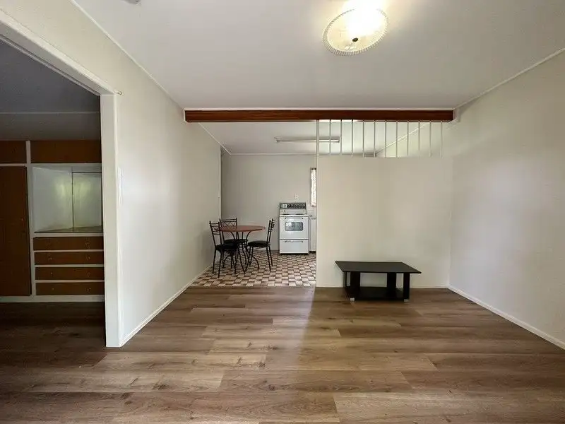 Main view of Homely unit listing, 4/27 Salisbury Road, Ipswich QLD 4305