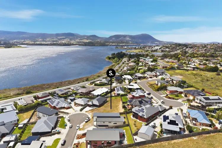10 Kastoria Court, Granton TAS 7030