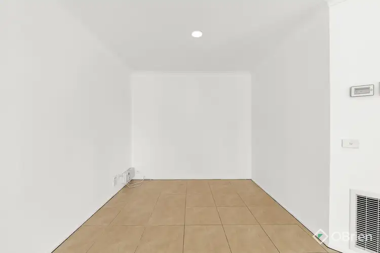 Fifth view of Homely house listing, 7 Curnow Court, Cranbourne West VIC 3977