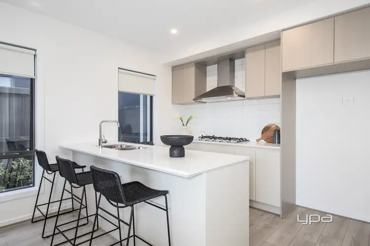 Fifth view of Homely house listing, 4 Broadleaf Boulevard, Aintree VIC 3336