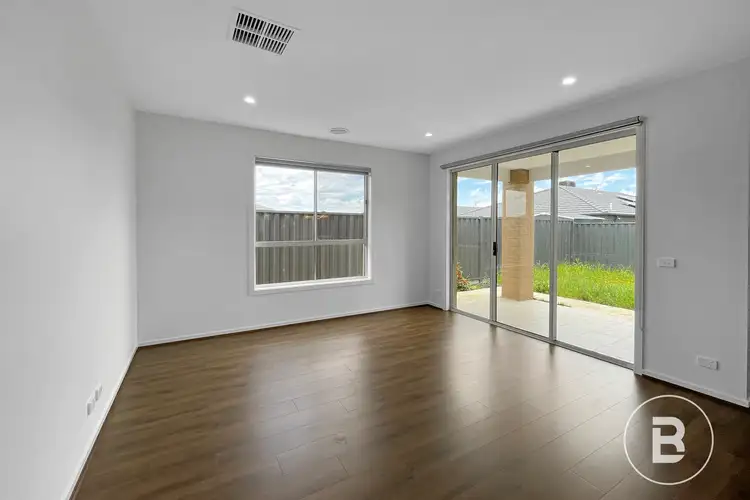 Fourth view of Homely house listing, 118 Willoby Drive, Alfredton VIC 3350