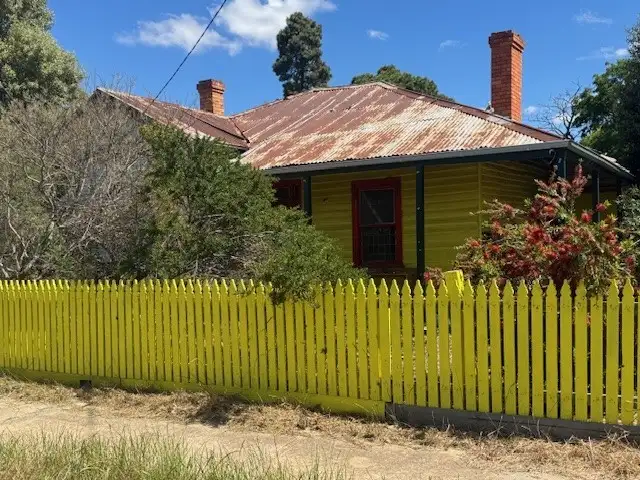 31 Kings Avenue