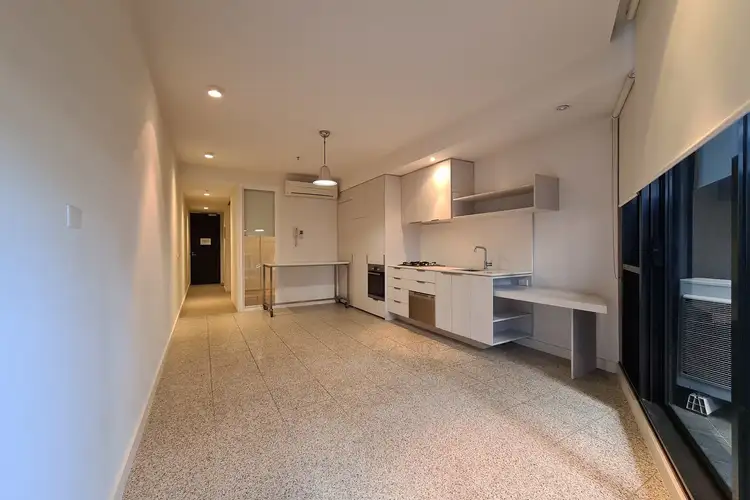 502/45 Claremont Street