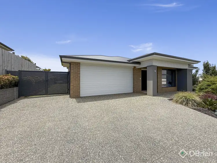 9 Thatch Court, Warragul VIC 3820