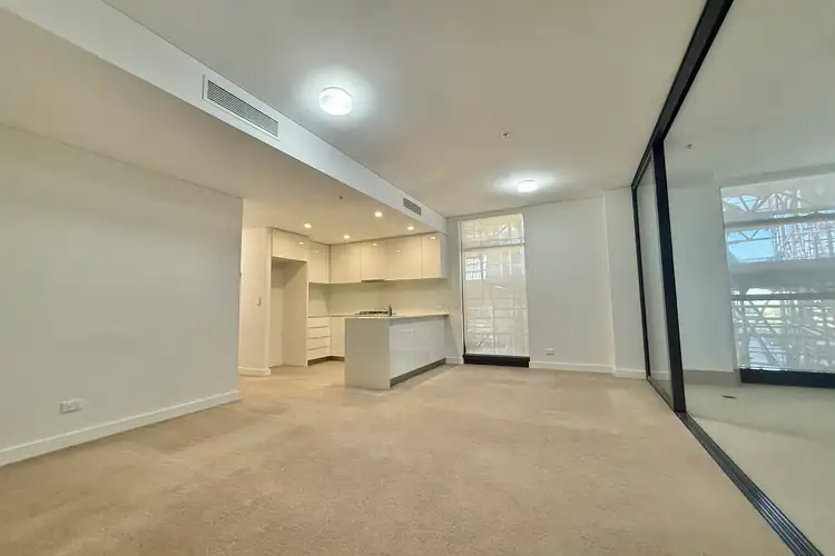 805/1 Post Office Lane