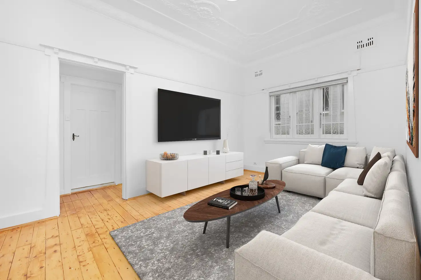 Main view of Homely unit listing, 2/5 Kurrawa Avenue, Coogee NSW 2034