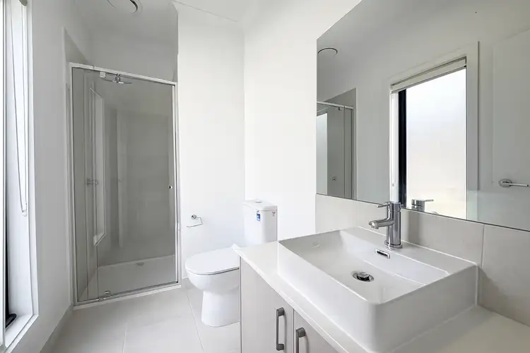 Fifth view of Homely house listing, 40 Cinnamon Drive, Cranbourne East VIC 3977