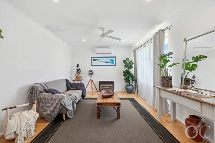 26 Featherstone Drive, Huntfield Heights SA 5163