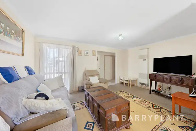 Second view of Homely unit listing, 2/121 Fox Street, St Albans VIC 3021