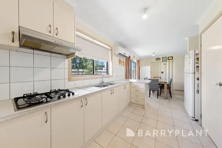 Sixth view of Homely unit listing, 2/121 Fox Street, St Albans VIC 3021