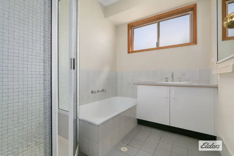 Fifth view of Homely unit listing, 2/1 Anne Street, Wodonga VIC 3690