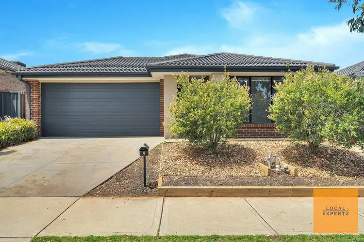 9 Wembley Avenue, Strathtulloh VIC 3338