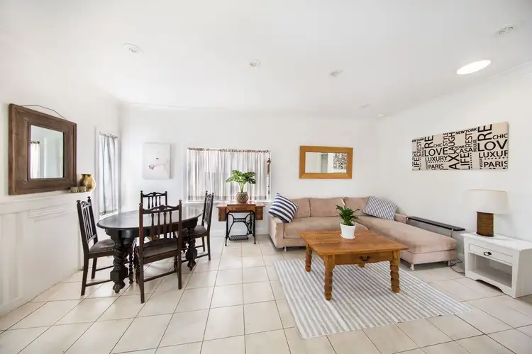 Second view of Homely house listing, 27 Griffin Road, Curl Curl NSW 2096