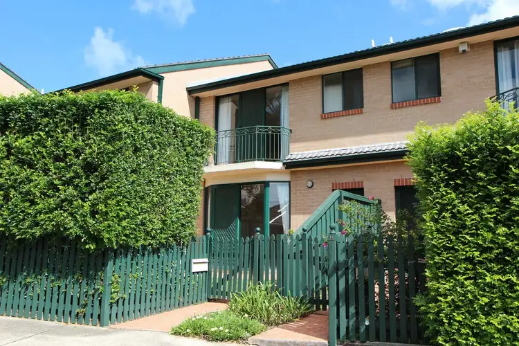 30/23 Charles Street