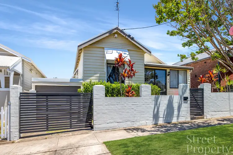 5 Cowper Street, Georgetown NSW 2298