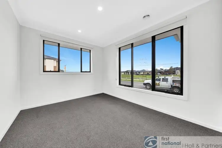 Fourth view of Homely house listing, 61 Positano Circuit, Berwick VIC 3806