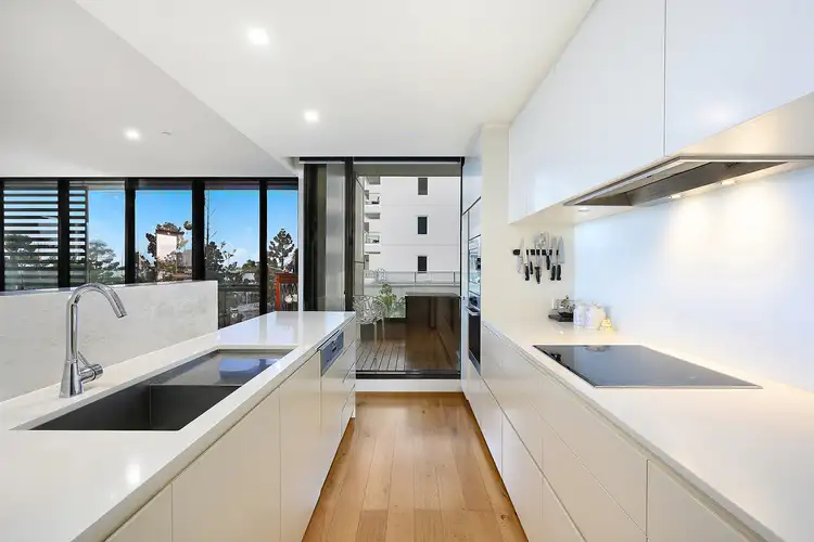 Sixth view of Homely apartment listing, 205/6-8 Eastern Beach Road, Geelong VIC 3220