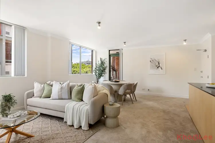 90/82 Mary Ann Street