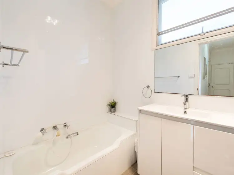 Fifth view of Homely villa listing, 1/167 Chuter Avenue, Sans Souci NSW 2219