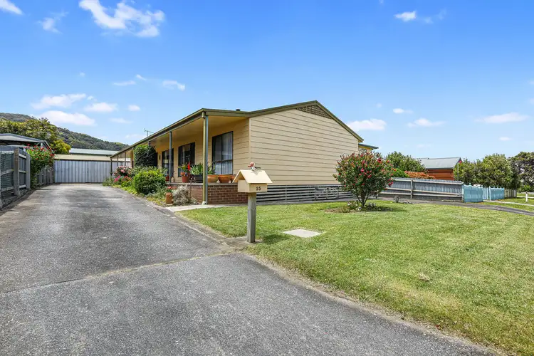 25 Murray Square, Apollo Bay VIC 3233