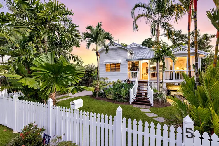 5 Hall Street, Edge Hill QLD 4870