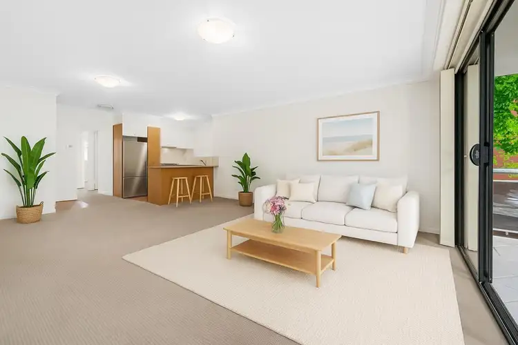 Fourth view of Homely apartment listing, 6/11-13 Clarence Avenue, Dee Why NSW 2099