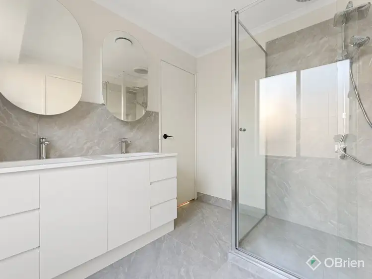 Fifth view of Homely house listing, 5 Hailes Court, Carrum Downs VIC 3201