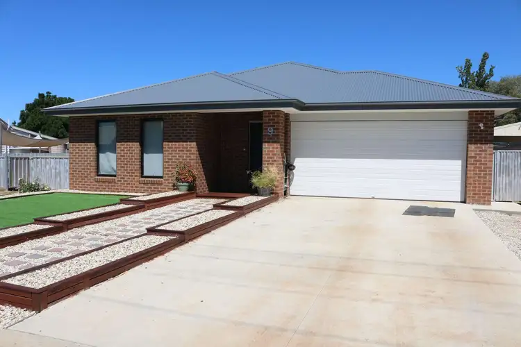 9 Holloway Street, Boort VIC 3537