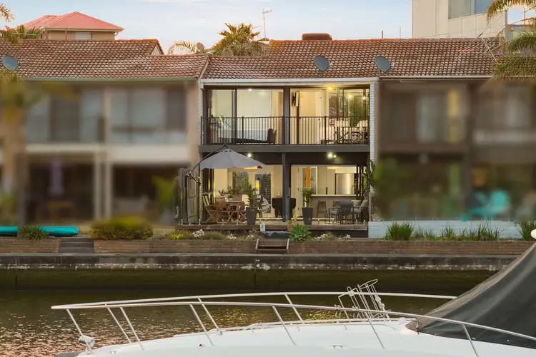 4/1 Inner Harbour Drive