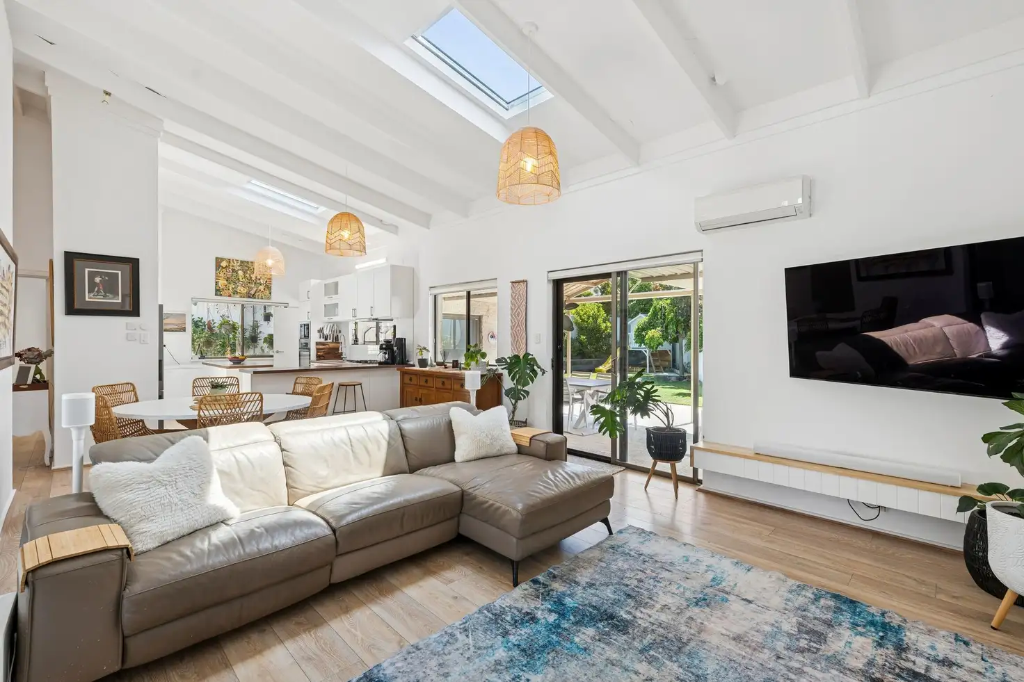 Main view of Homely semi-detached listing, 84 Peet Crescent, Trigg WA 6029