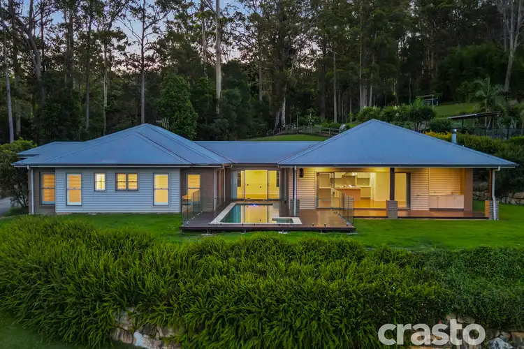 25 Friarbird Crescent, Bonogin QLD 4213