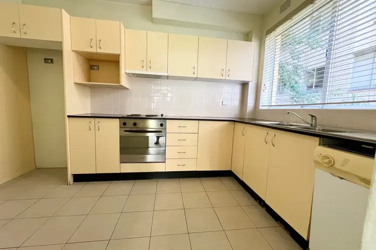 Third view of Homely unit listing, 7/106 Mount Street, Coogee NSW 2034