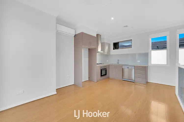 Sixth view of Homely townhouse listing, 2/36 Stuart Street, Noble Park VIC 3174