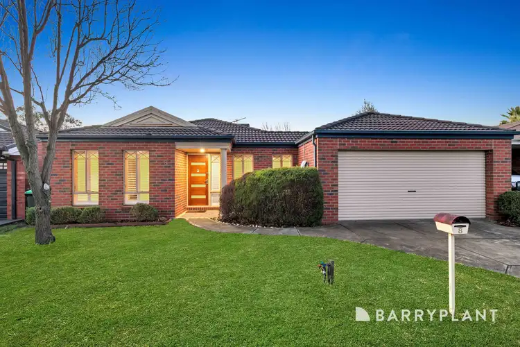 8 Featherpark Terrace, South Morang VIC 3752