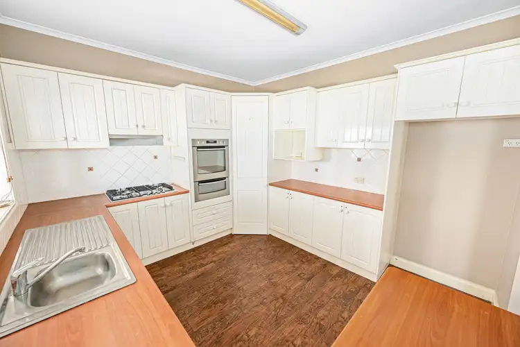 Second view of Homely house listing, 16 Macquarie Court, Mildura VIC 3500