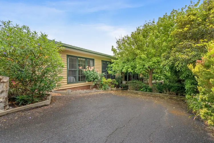 87 Hennessy Street, Port Campbell VIC 3269