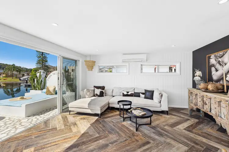 Sixth view of Homely house listing, 9 Nautilus Crescent, St Huberts Island NSW 2257