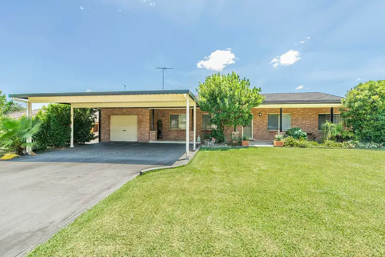 .4 Yellowgum Close, Glenmore Park NSW 2745
