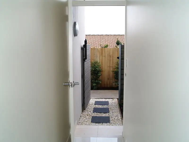 Main view of Homely unit listing, 5/22 Victor Road, Brookvale NSW 2100