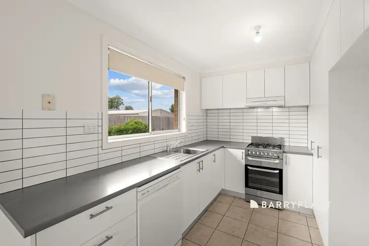 Fourth view of Homely house listing, 2/14 Sherriff Rise, Pakenham VIC 3810