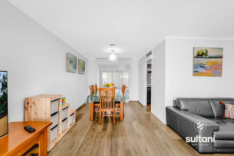 Fourth view of Homely house listing, 6 Chesterfield Drive, Narre Warren South VIC 3805