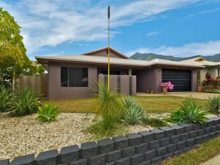 11 Bundey Street, Bentley Park QLD 4869