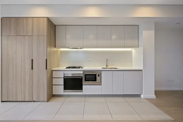 746/9 Maple Tree Road, Westmead NSW 2145